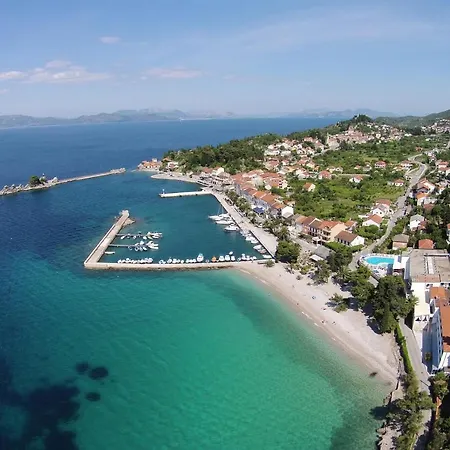 With A Parking Space Trpanj, Peljesac - 10422 トゥルパニ