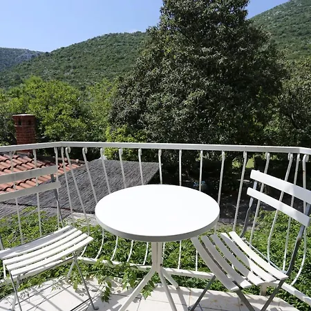 Gostinjska kuća With A Parking Space Trpanj, Peljesac - 10422