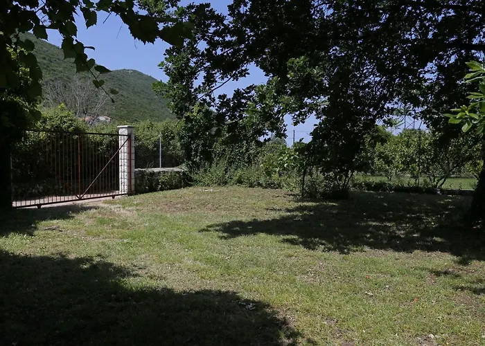 With A Parking Space Trpanj, Peljesac - 10422 Affittacamere